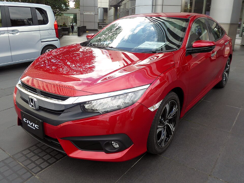 Honda Civic FC, tenth generation, pre-facelift (2016–2018) — representative generation photograph