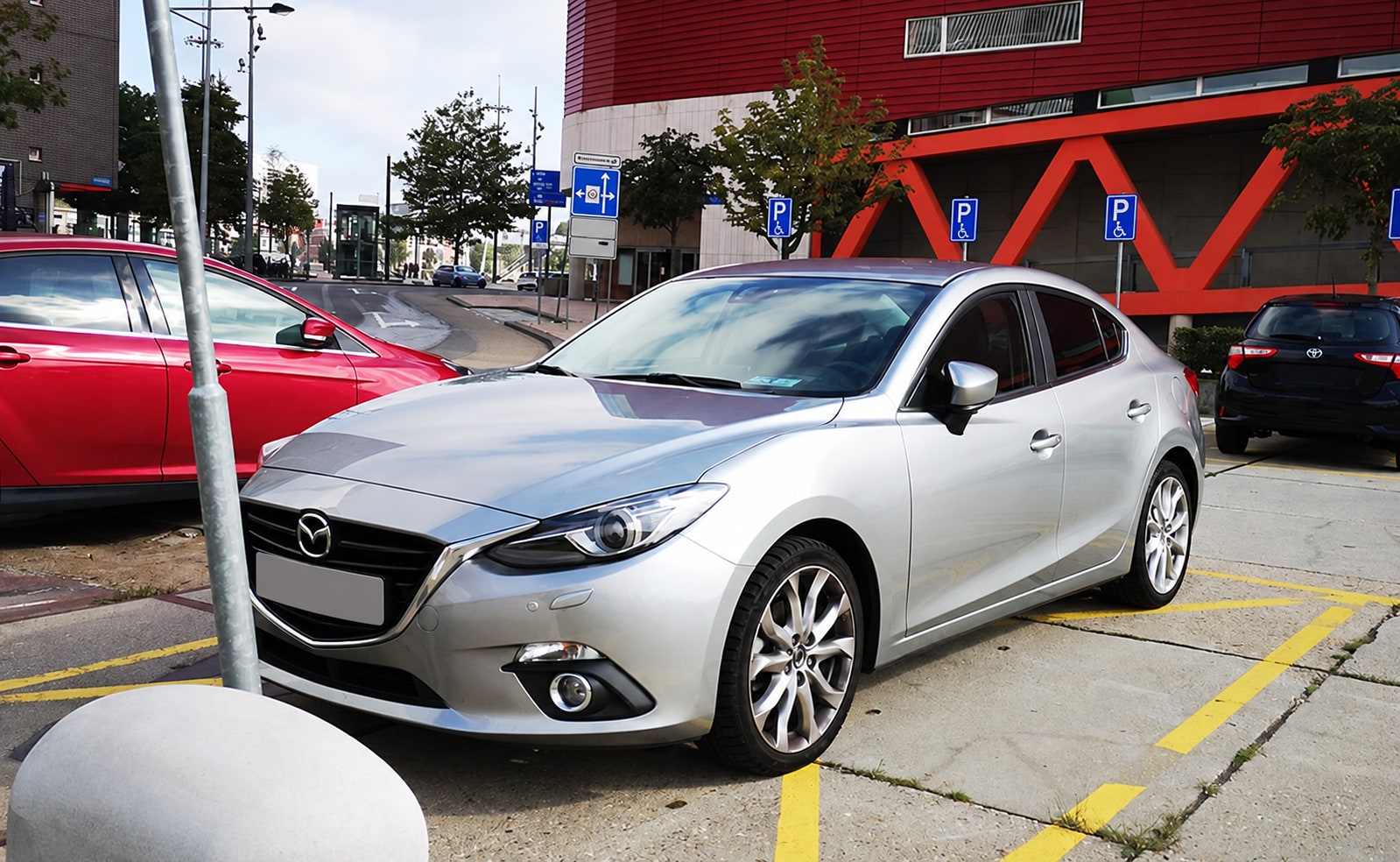 Mazda 3 BM — representative generation photograph